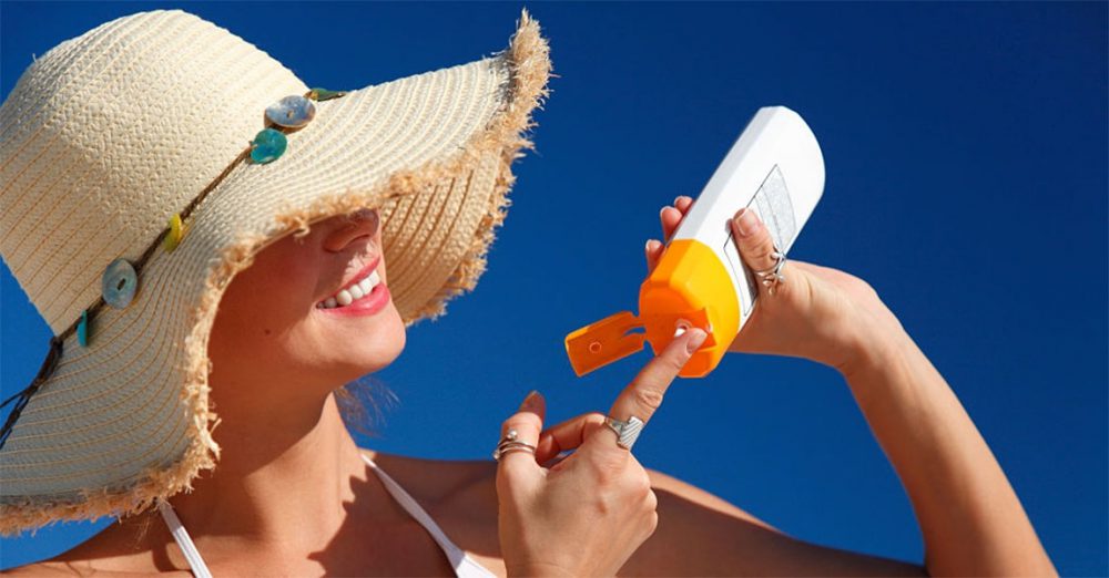راهنمای خرید بهترین ضد آفتاب پوست حساس