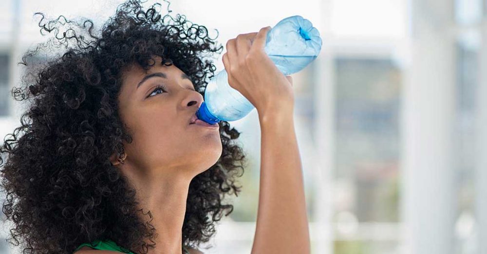 نوشیدن بیش از حد آب