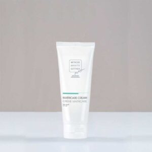 کرم جوانساز ماتریکر 175matricare میلی لیتر  ام بی کی